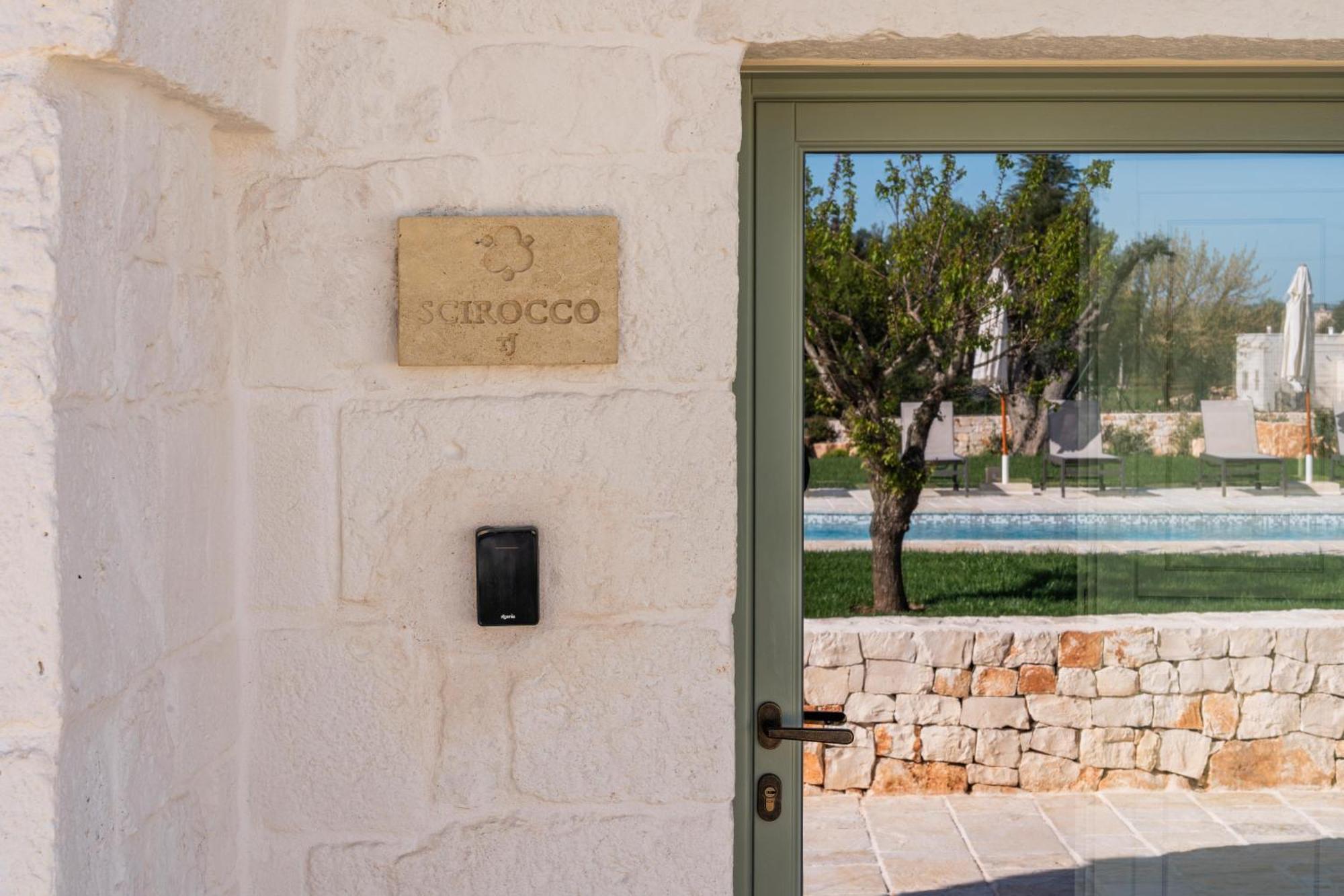 Trullo Jale - Boutique Apartments Ostuni Habitación foto