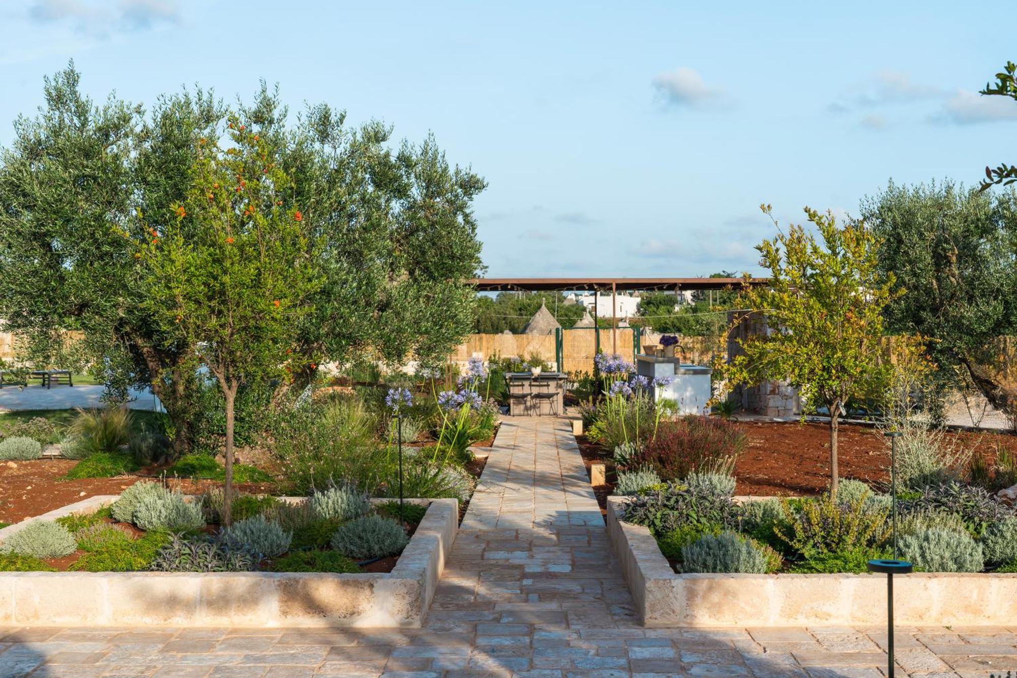 Trullo Jale - Boutique Apartments Ostuni Exterior foto